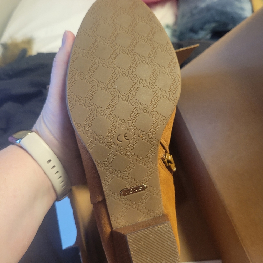 Vionic Booties - image 5